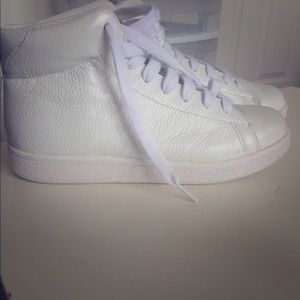 White high tops (never been worn)